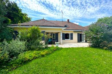 Maison 8 pièces 349000 €