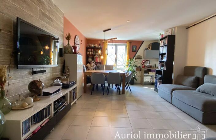 GEMENOS - T3 - Terrasse / Garage — photo 2