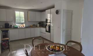 Maison 4 Pièces 101 m² à vendre à Le Rouret (06650)