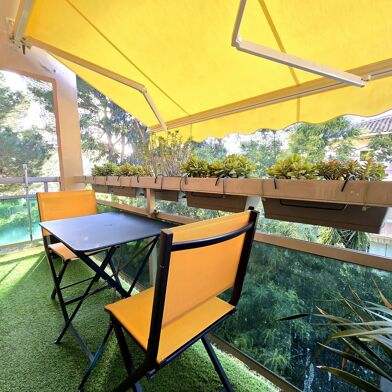 Appartement 1 pièces 127200 €