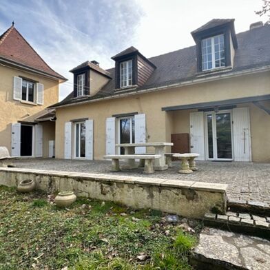 Maison 8 pièces 153 m²