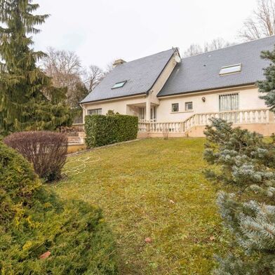 Maison 13 pièces 660000 €