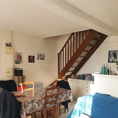 Appartement 3 pièces 73953 €