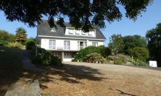 Maison 10 Pièces 196 m² à vendre à Saint-Loup-Lamairé (79600)