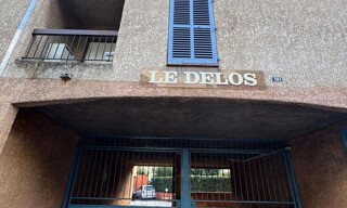 Garage  14 m² à louer à Hyères (83400)