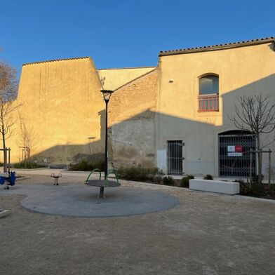 Commerce 4 pièces 257040 €