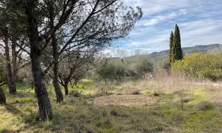 Terrain  400 m² à vendre à Eyguières (13430)