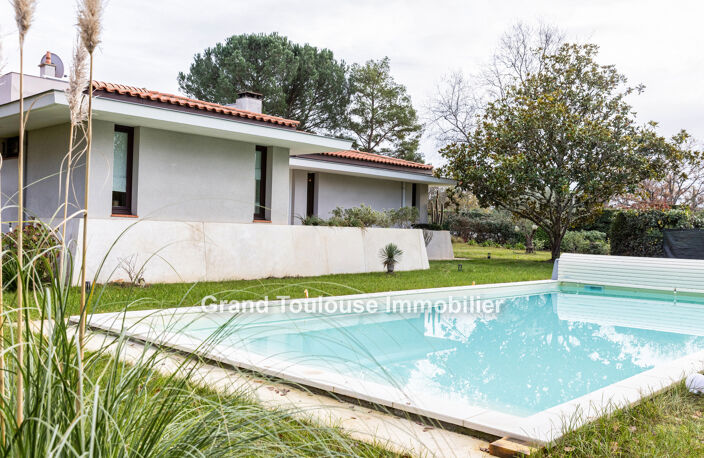 Vente maison 7 pièces 240 m² Seilh (31840) — photo 2