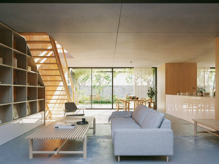 
        Maison

        (4 à 5 pièces)

        (95 à 134 m²)
       — photo 1