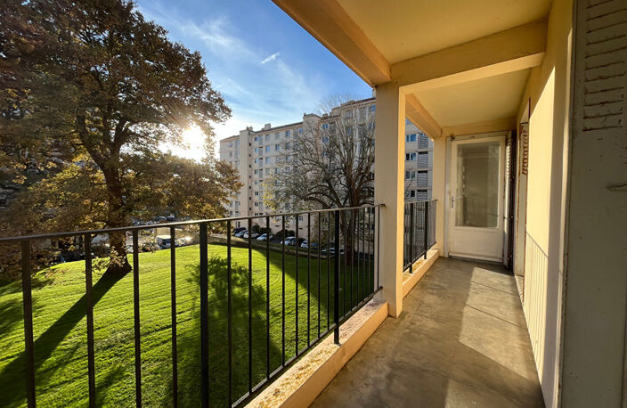 ANGLET - T4/T5 + cave — photo 2