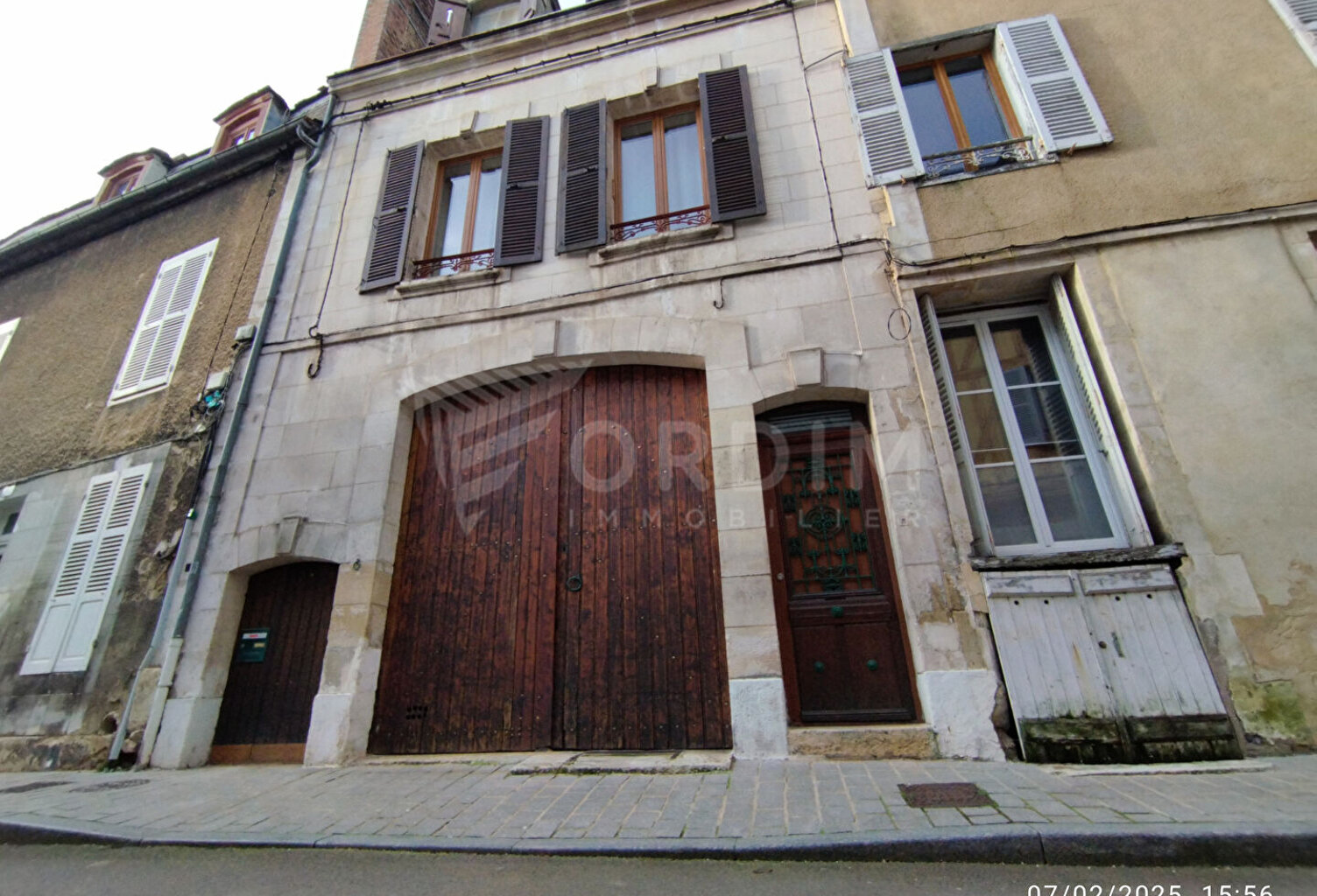 Maison de Ville Charmante au Coeur du Centre Historique d'Auxerre (89) pour 186m² — photo 1