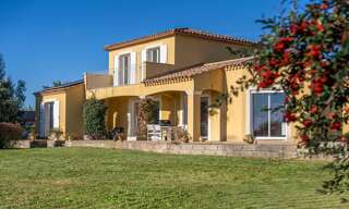 Maison 5 Pièces 143 m² à vendre à Saint-Gilles (30800)