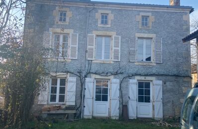 vente maison 154 000 € à proximité de Saint-Claud (16450)