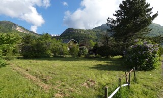 Terrain  1610 m² à vendre à La Roche-des-Arnauds (05400)