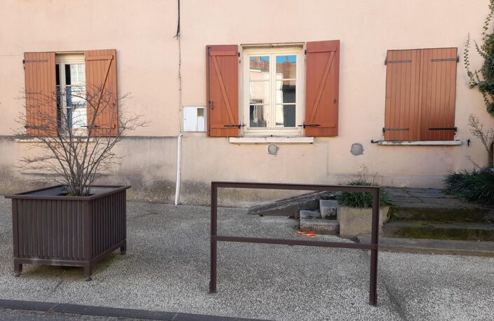 Vente appartement 4 pièces 87 m² La Pacaudière (42310) — photo 3