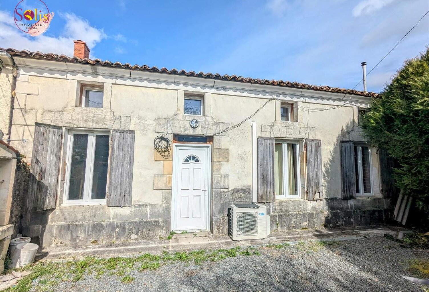 Vente maison 7 pièces 153 m² Sonnac (17160) — photo 1
