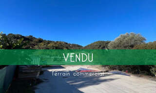 Terrain  7809 m² à vendre à Cagnes-sur-Mer (06800)