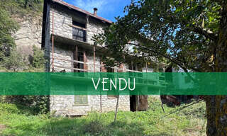 Maison 4 Pièces 180 m² à vendre à Saint-Étienne-de-Tinée (06660)