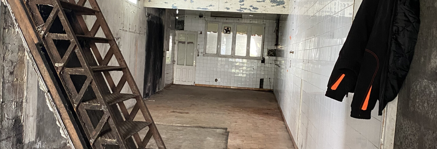 Garage  115 m² à vendre à Grosbreuil (85440)