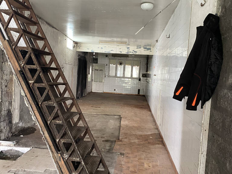 Garage à aménager - Grosbreuil — photo 1