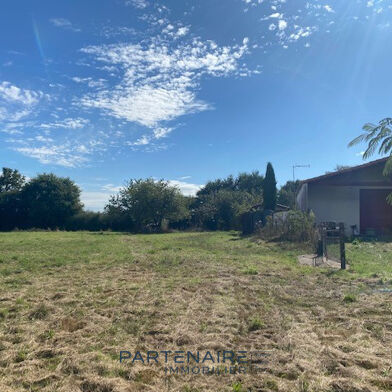 Terrain  351000 €