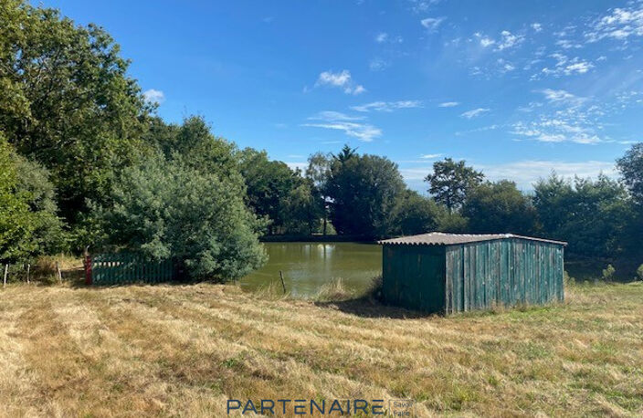 Bâtiment aménageable sur terrain de 7500m2 - Avrillé (85) — photo 4
