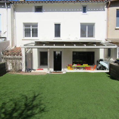 Maison 4 pièces 145 m²