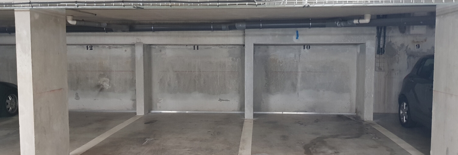 Garage   m² à vendre à Hyères (83400)