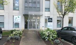 Bureau  129 m² à louer à Limas (69400)