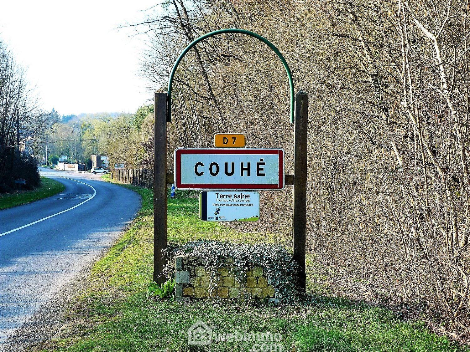 Terrain à bâtir - 1212m² - Valence-en-Poitou