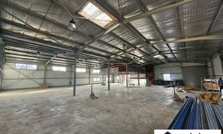 Commerce  1230 m² à louer à Frontignan (34110)