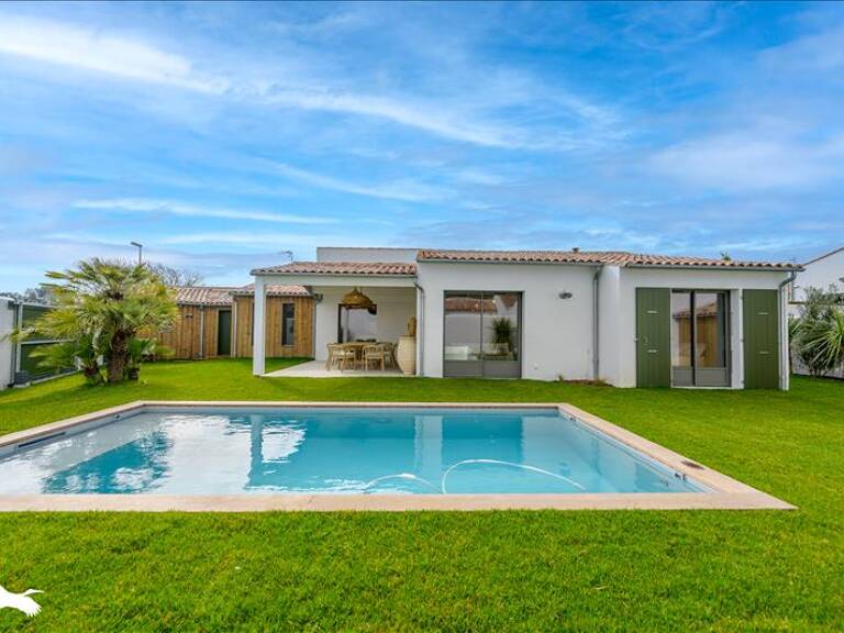 Villa de 5 pièces principales — photo 1