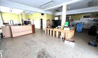 Immeuble   m² à vendre à Bourdeilles (24310)