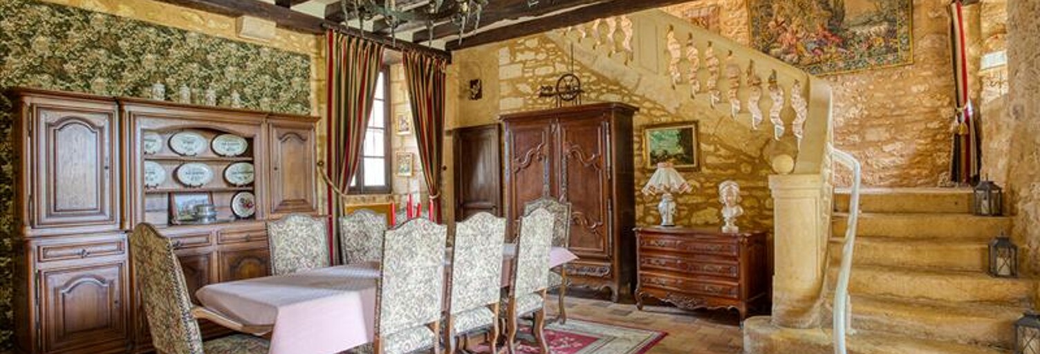 Maison 9 Pièces 285 m² à vendre à Montignac-Lascaux (24290)