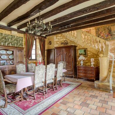 Maison 9 pièces 472500 €