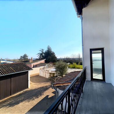 Maison 9 pièces 599000 €