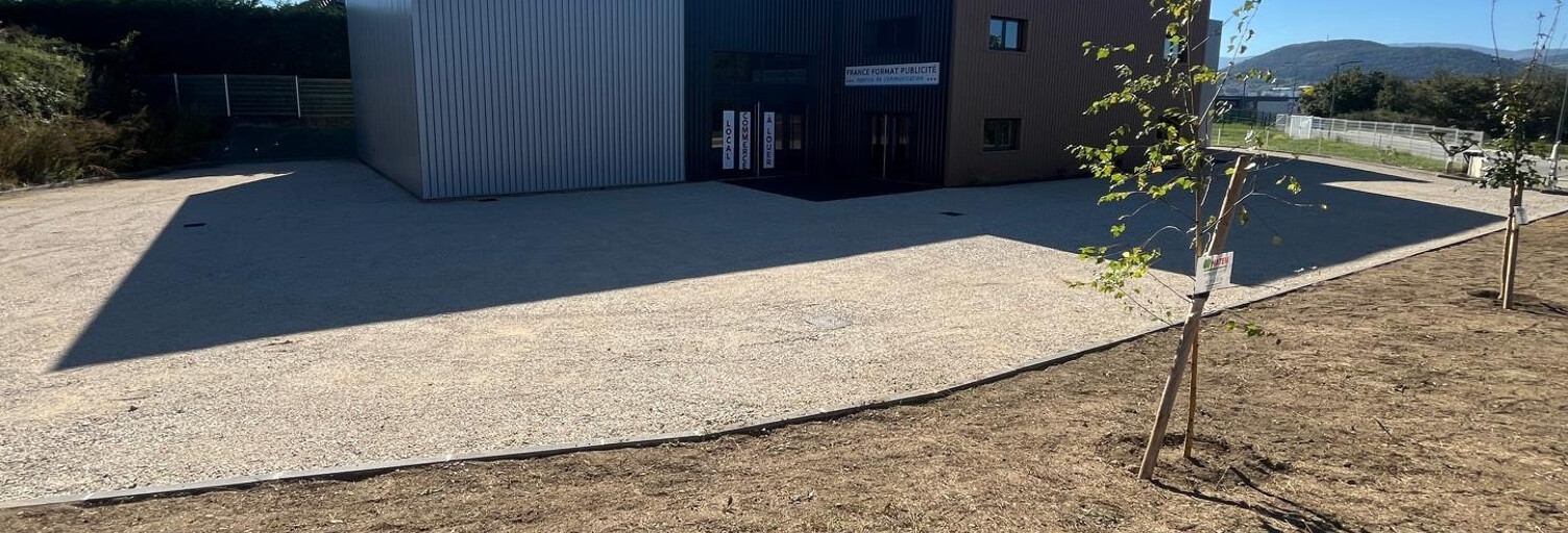 Commerce  300 m² à louer à Davézieux (07430)