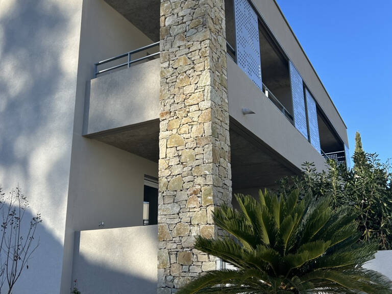 NIMES CAMPLANIER appartement T4 de 98 m2 en rez de jardin, d — photo 1