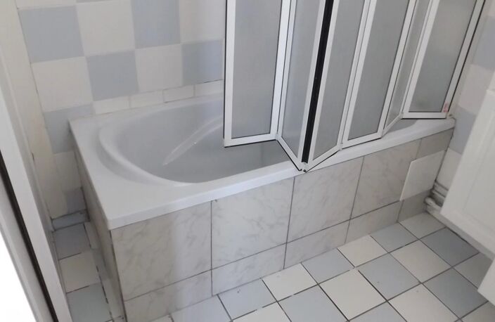 DUPLEX de 51 m²  à Niort. — photo 5