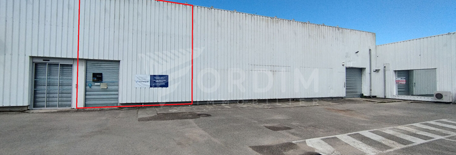 Commerce 9 Pièces 150 m² à louer à Auxerre (89000)