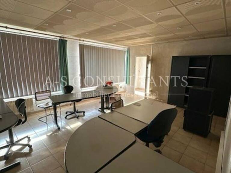 BUREAUX A LOUER — photo 1