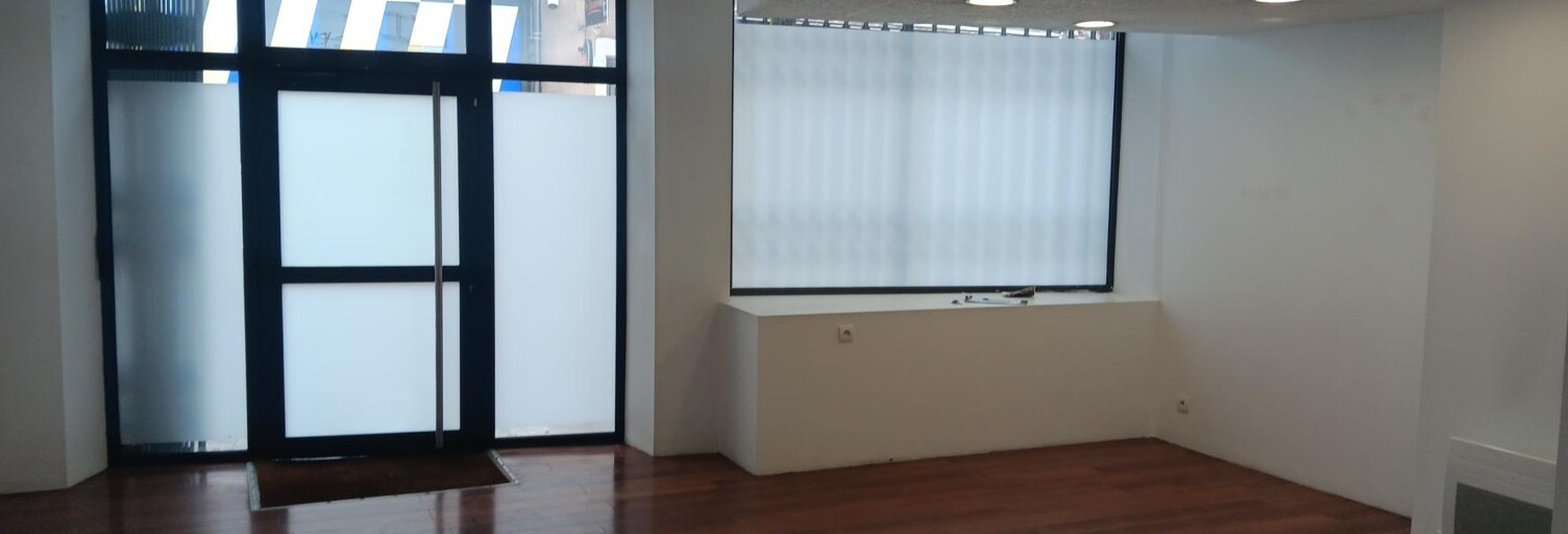 Commerce  53 m² à louer à Rodez (12000)