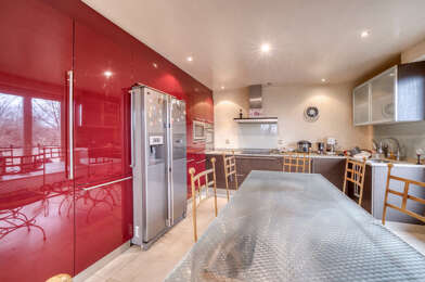 Appartement 4 pièces 260000 €