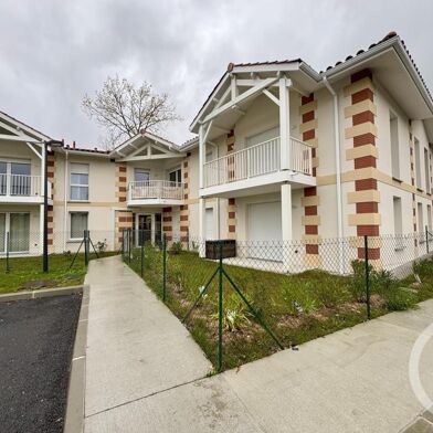 Appartement 3 pièces 780 €