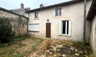 Maison 2 Pièces  m² à vendre à Saint-Savin (86310)