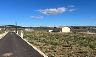 Local industriel  601 m² à vendre à Péret (34800)