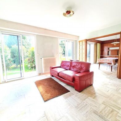 Maison 7 pièces 275600 €