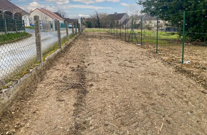 Terrain À Vendre en plein bourg — photo 2