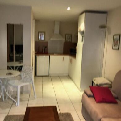 Appartement 1 pièces 380 €