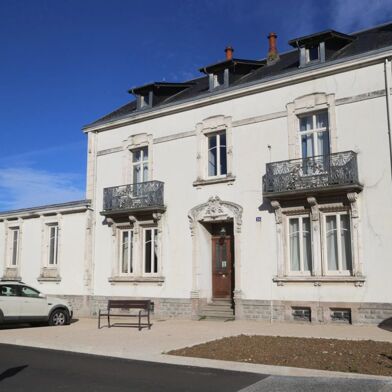 Maison 8 pièces 369000 €